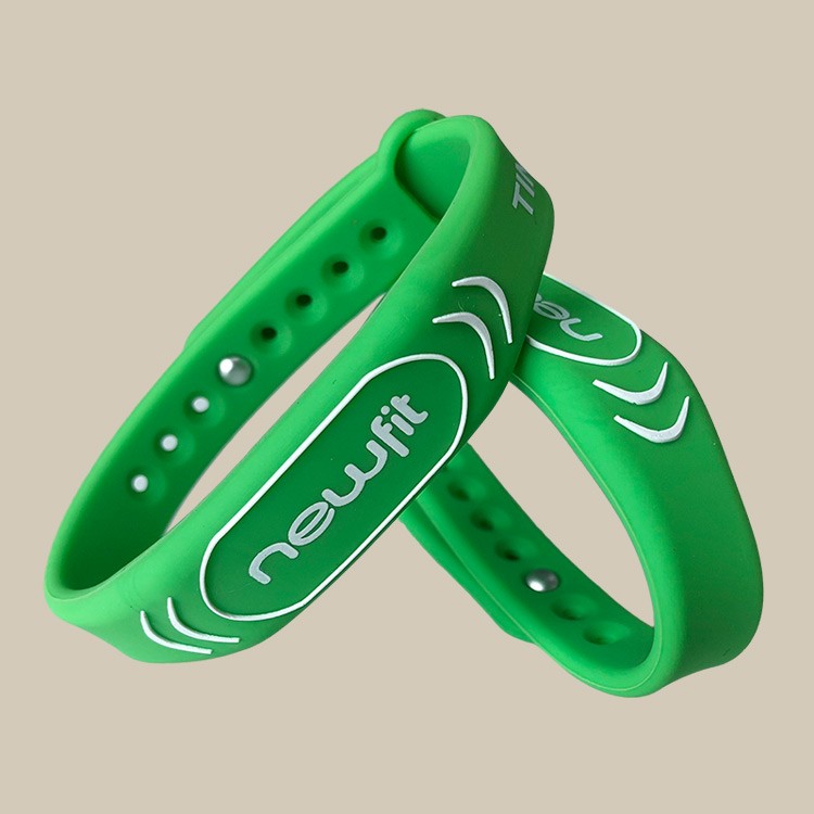 ISO14443A 13.56Mhz  RFID Adjustable Silicone Wristband