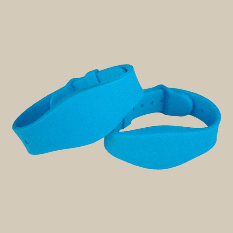 ISO14443A  Fudan F08 1K Silicone Adjustable Wrsitband For Waterpark