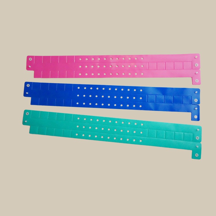 PVC / Vinyl Wristband & Bracelet One-Time-Use